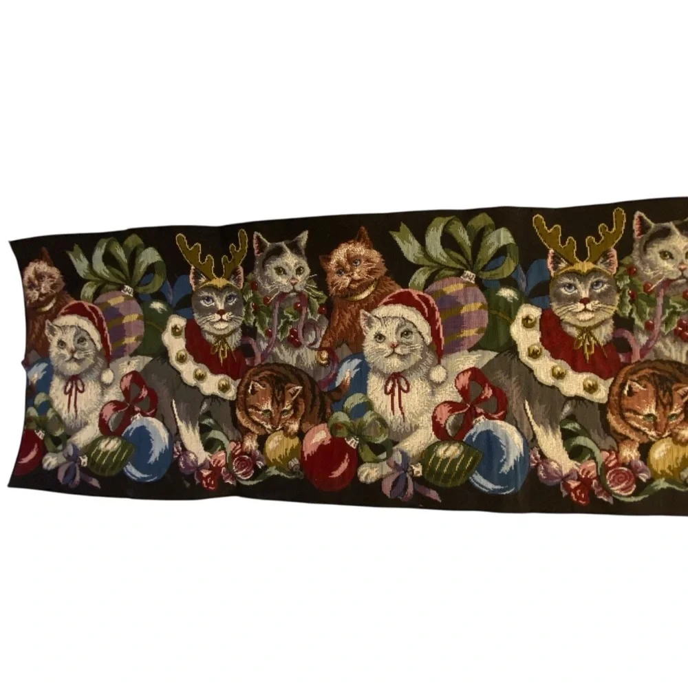 VINTAGE CATS & KITTENS CHRISTMAS Tapestry Whimsical Holiday Cat - Multicolor